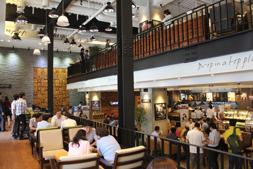 [이미지2] 프랜차이즈 커피전문점 드롭탑 매장 내부.jpg